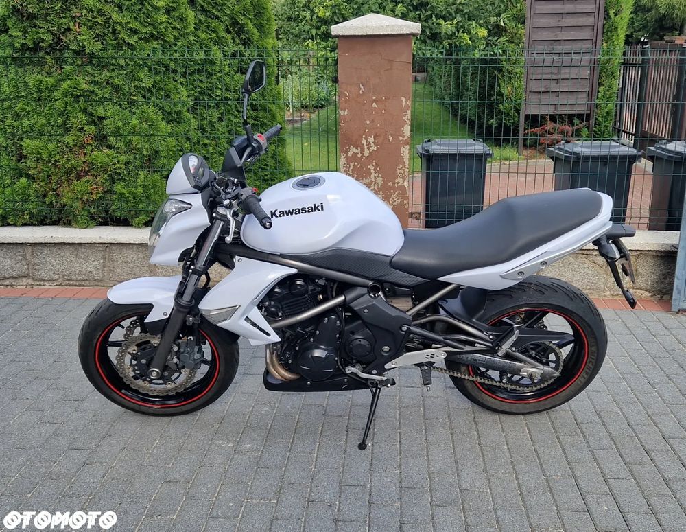 Kawasaki ER - 19