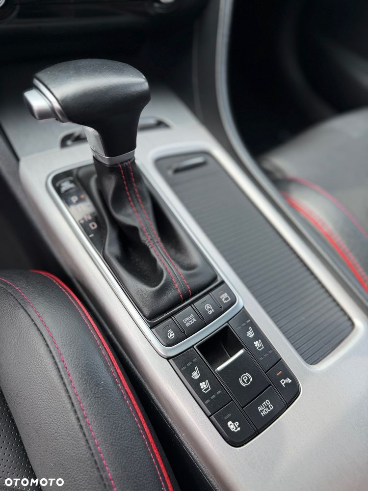 Kia Optima Sportagon 1.6 CRDI DCT GT Line - 26