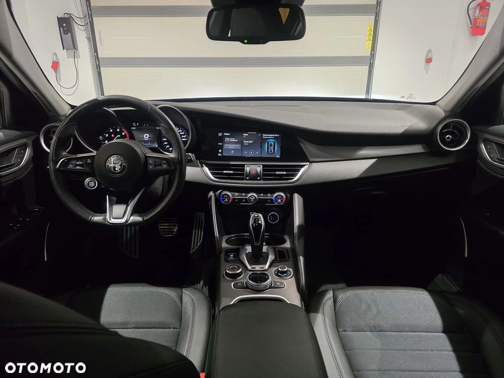 Alfa Romeo Giulia 2.0 Turbo Super - 7