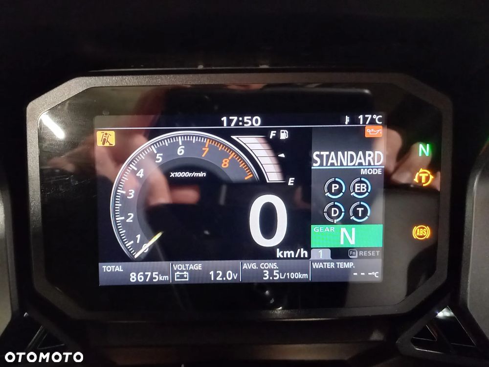 Honda NSS - 13
