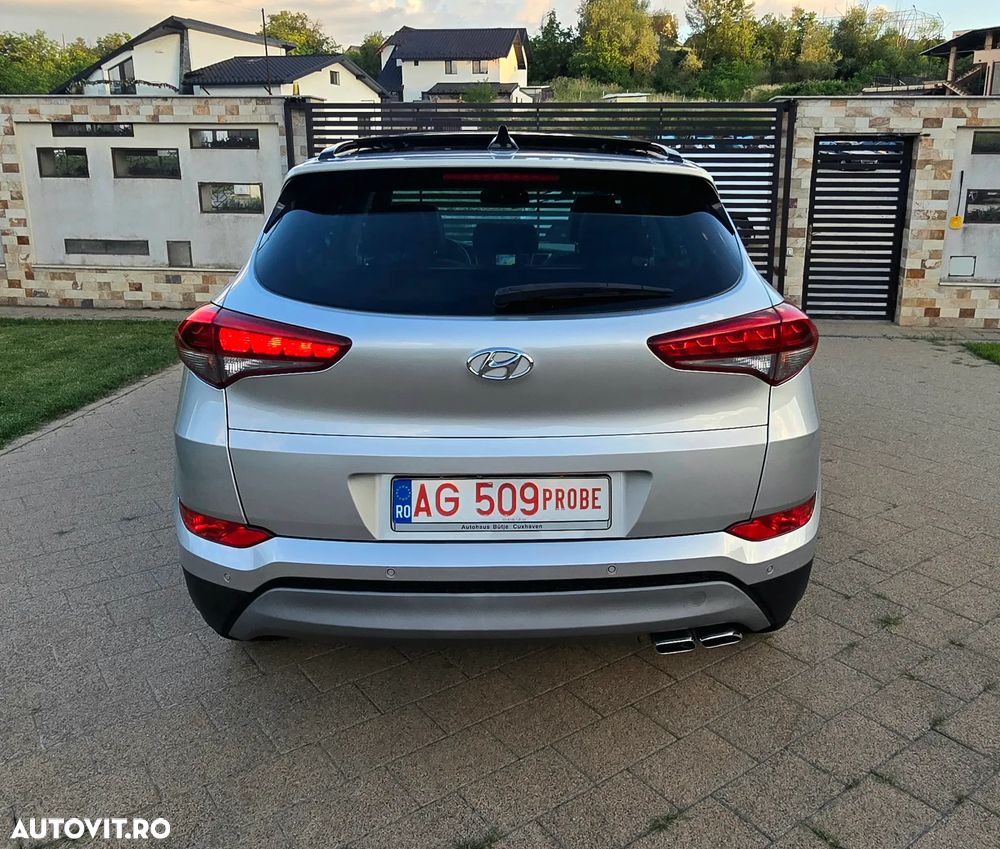 Hyundai Tucson 2.0 CRDI 4WD 6AT Luxury Pack+ - 8