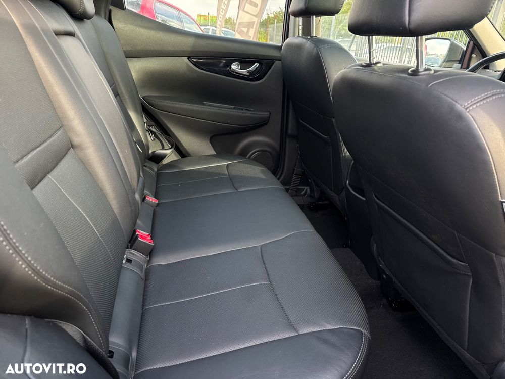 Nissan Qashqai 1.6 DCI Xtronic TEKNA - 13
