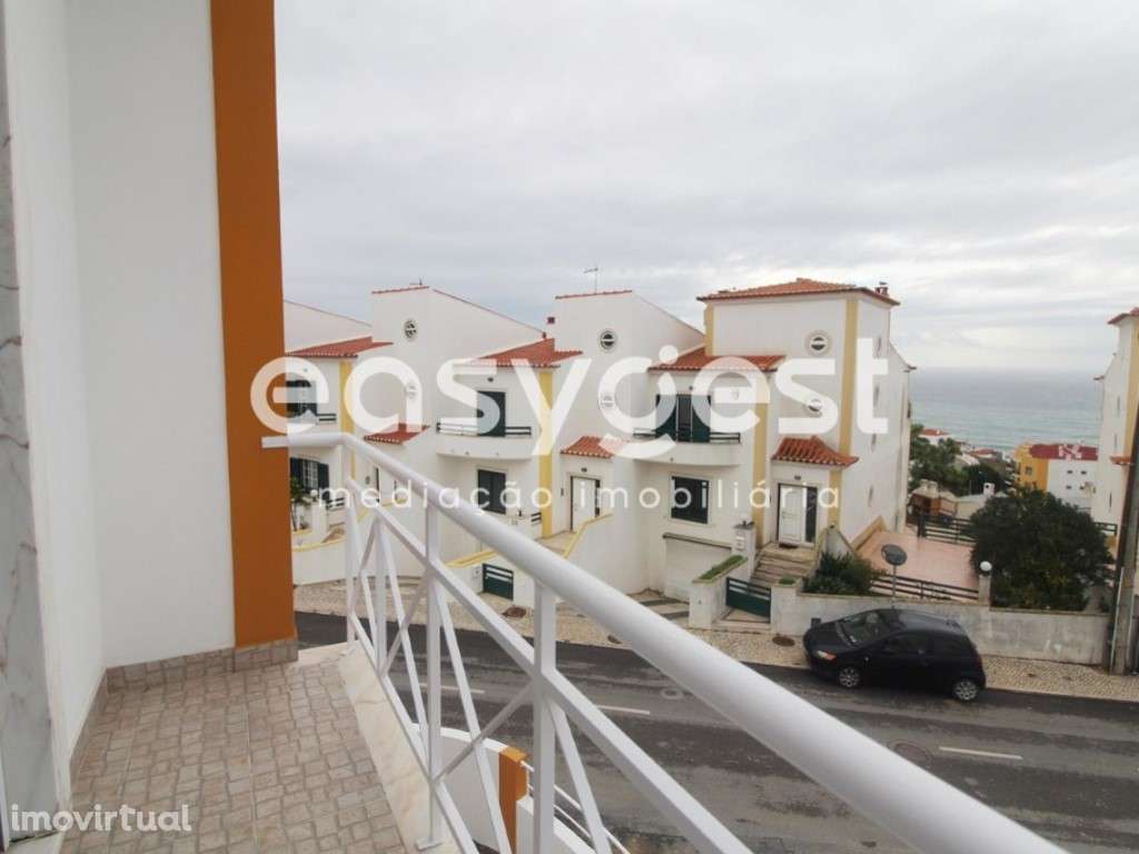 Moradia Geminada T4 junto ao centro da Ericeira com vista mar - Grande imagem: 3/34