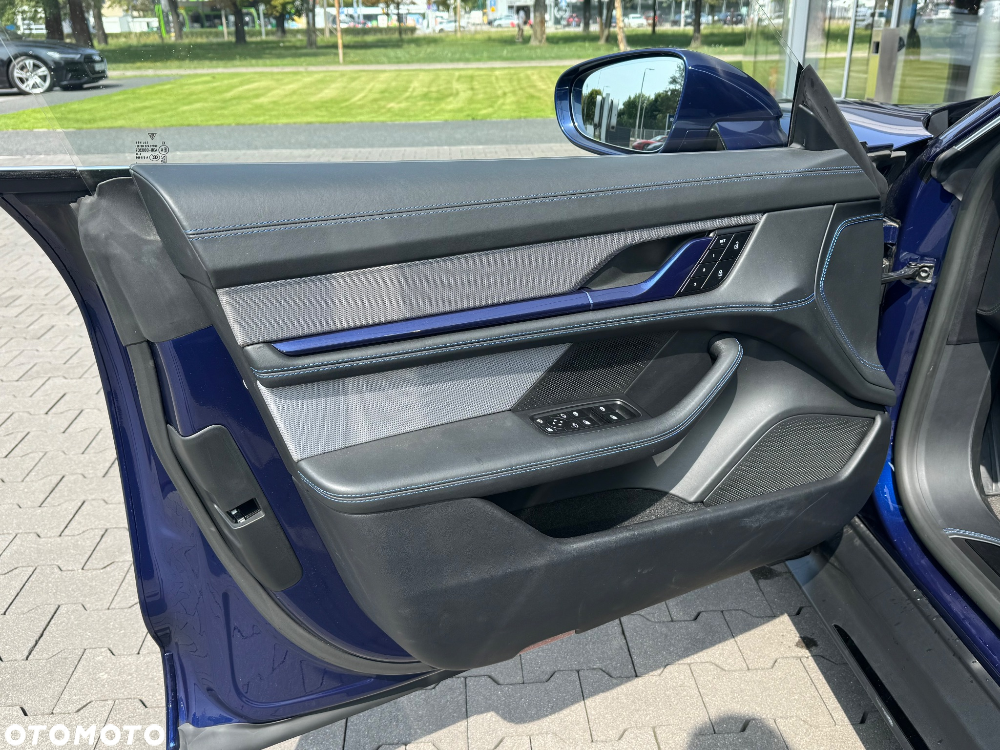 Porsche Taycan 4S Sport Turismo Performance Plus - 28