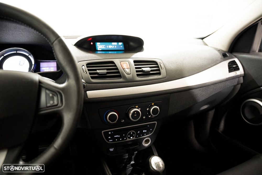 Renault Mégane Sport Tourer 1.5 dCi Dynamique - 5