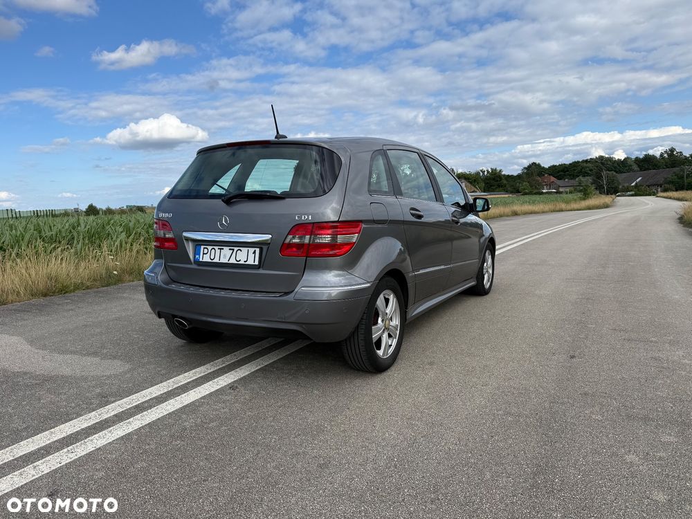 Mercedes-Benz Klasa B 180 CDI - 8