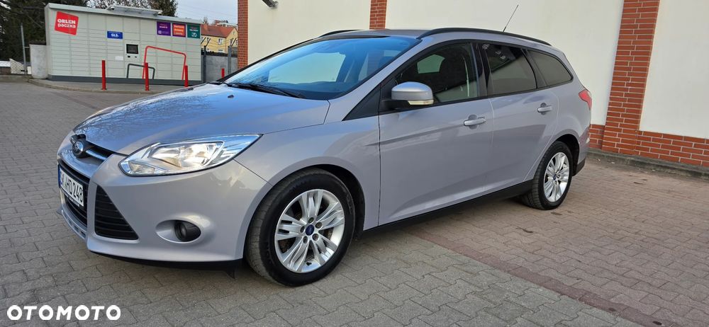 Ford Focus 1.6 TDCi DPF Start-Stopp-System SYNC Edition - 14