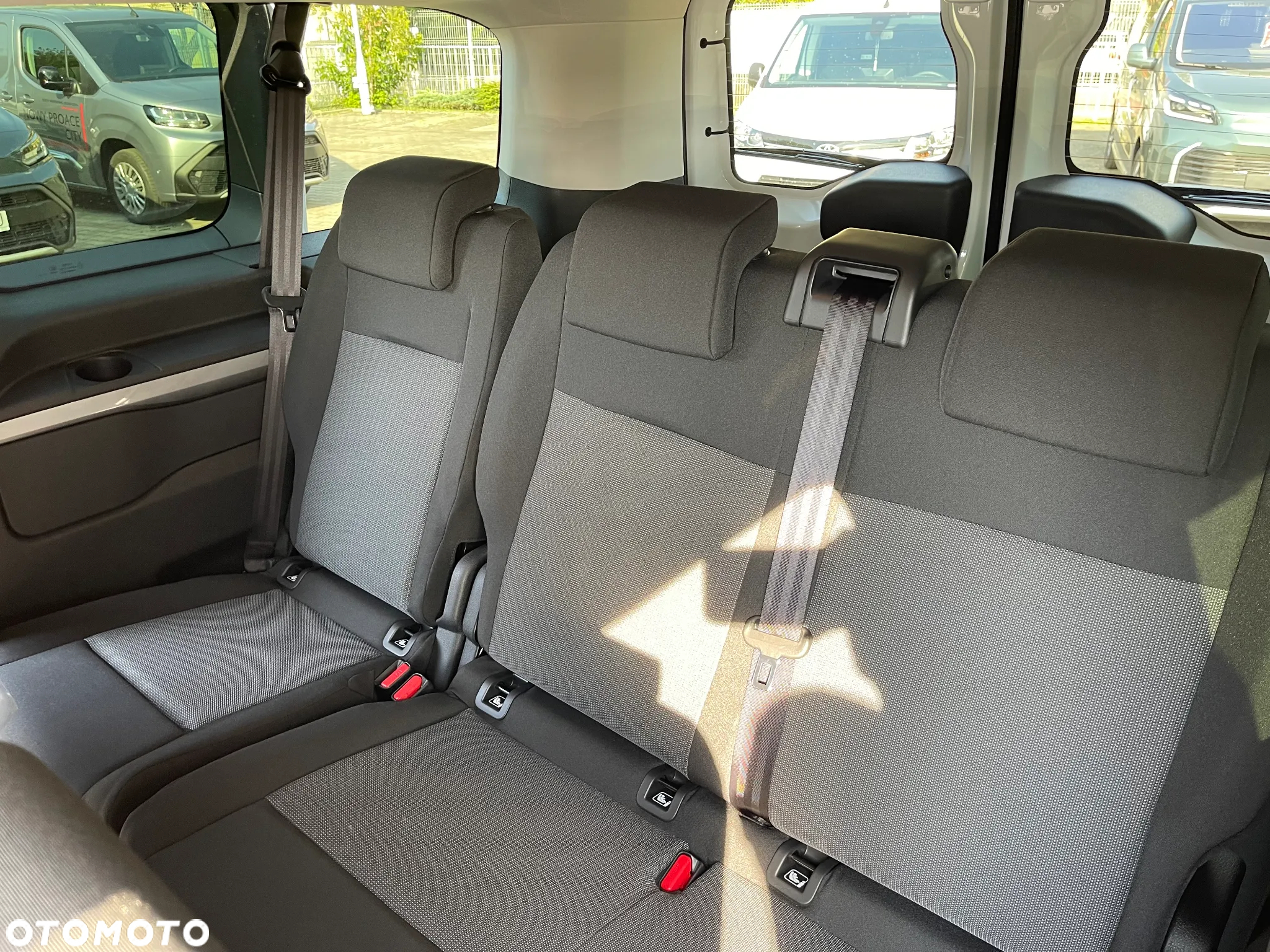 Toyota Proace Verso 2.0 D4-D Long Business - 24