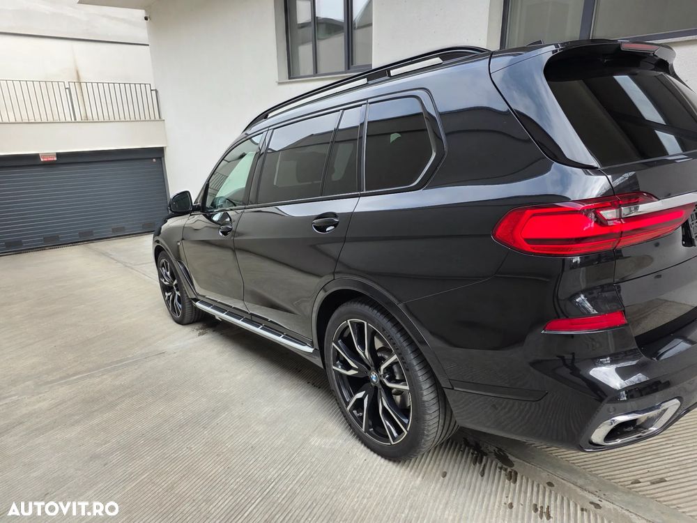 BMW X7 xDrive40d - 34