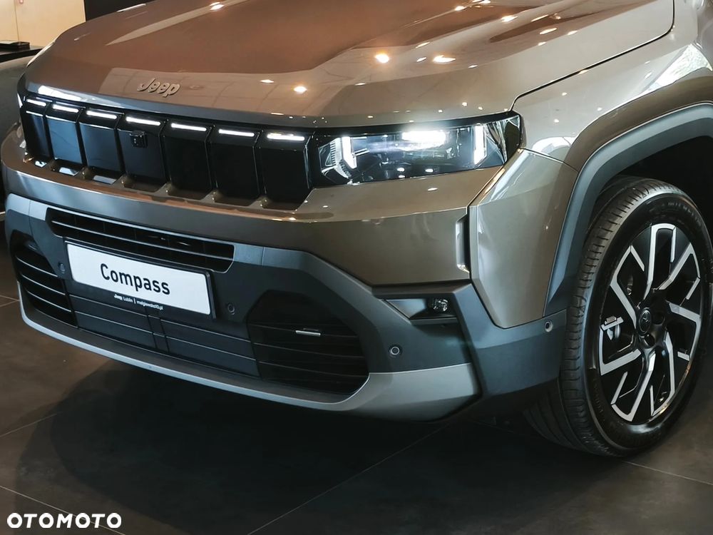 Jeep Compass 1.2 T3 mHEV Summit FWD DCT - 2