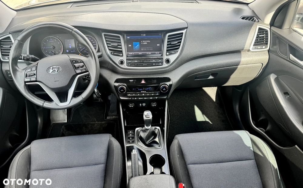 Hyundai Tucson blue 1.6 GDi 2WD Intro Edition - 10