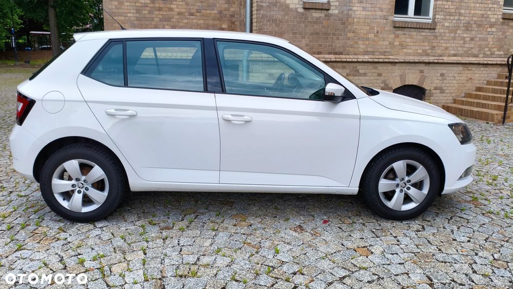 Skoda Fabia 1.0 Ambition - 2