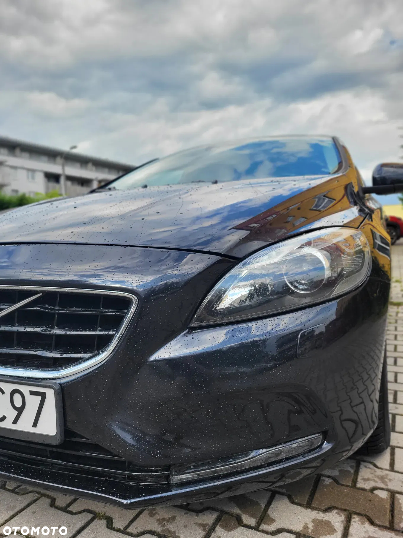 Volvo V40 D3 Momentum - 18