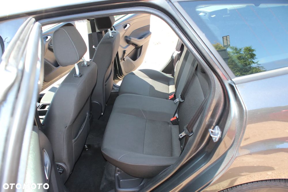 Ford Focus 1.0 EcoBoost Gold X ASS PowerShift - 17