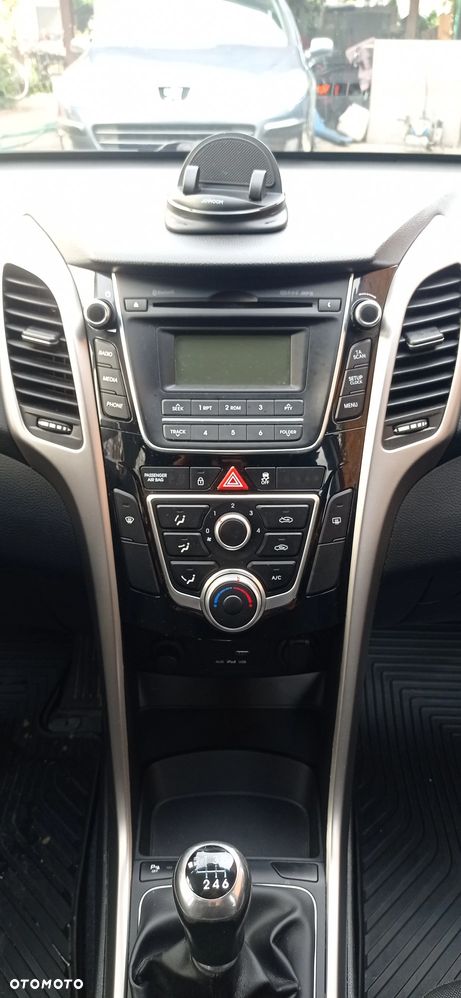 Hyundai i30 - 25