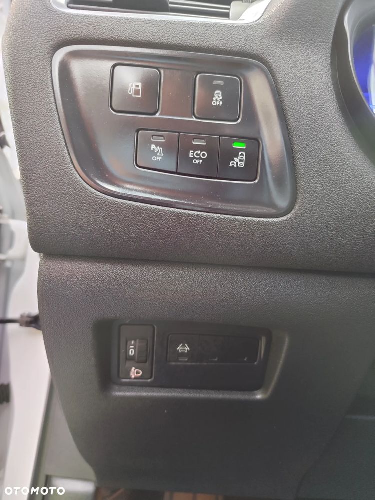 Citroën C4 PureTech 130 Stop & Start EAT6 Selection - 13