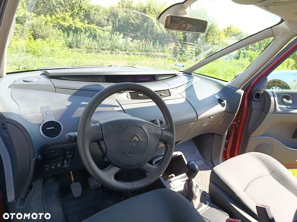 Renault Espace 2.0 Authentique - 11