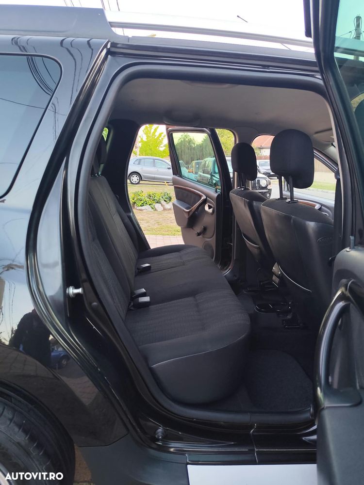 DACIA Duster 2011 — imagine 9