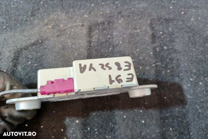 Amplificator antena radio 6935024 6935024-01 BMW Seria 3 E91 [2004 - - 3