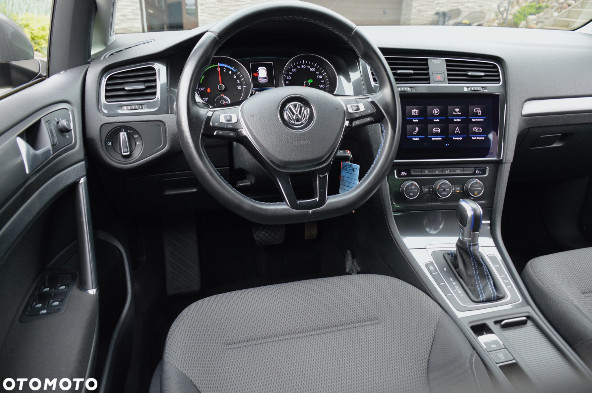 Volkswagen Golf e-Golf - 20