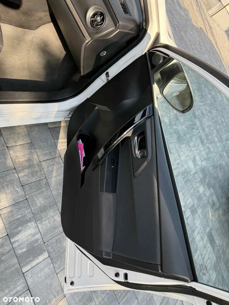 Toyota Auris 1.4 D-4D Premium - 23