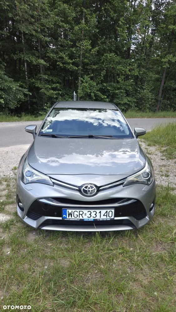 Toyota Avensis 2.0 D-4D Prestige - 4