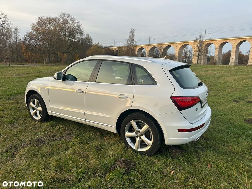 Audi Q5 2.0 TDI Quattro S tronic - 4