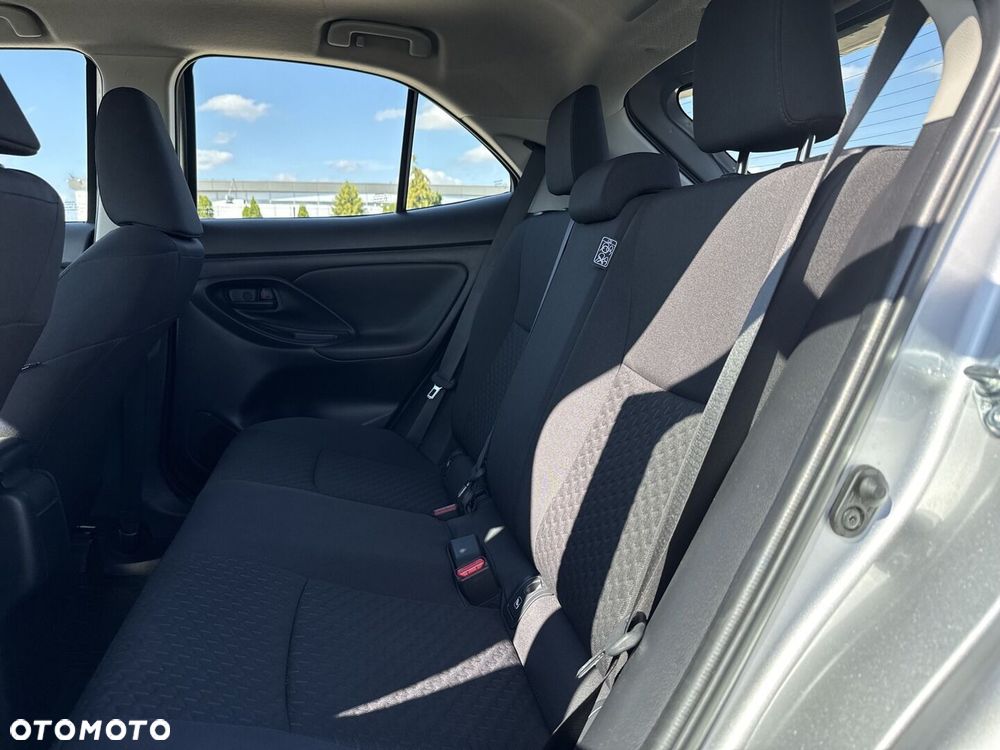 Toyota Yaris Cross Hybrid 1.5 Comfort - 17