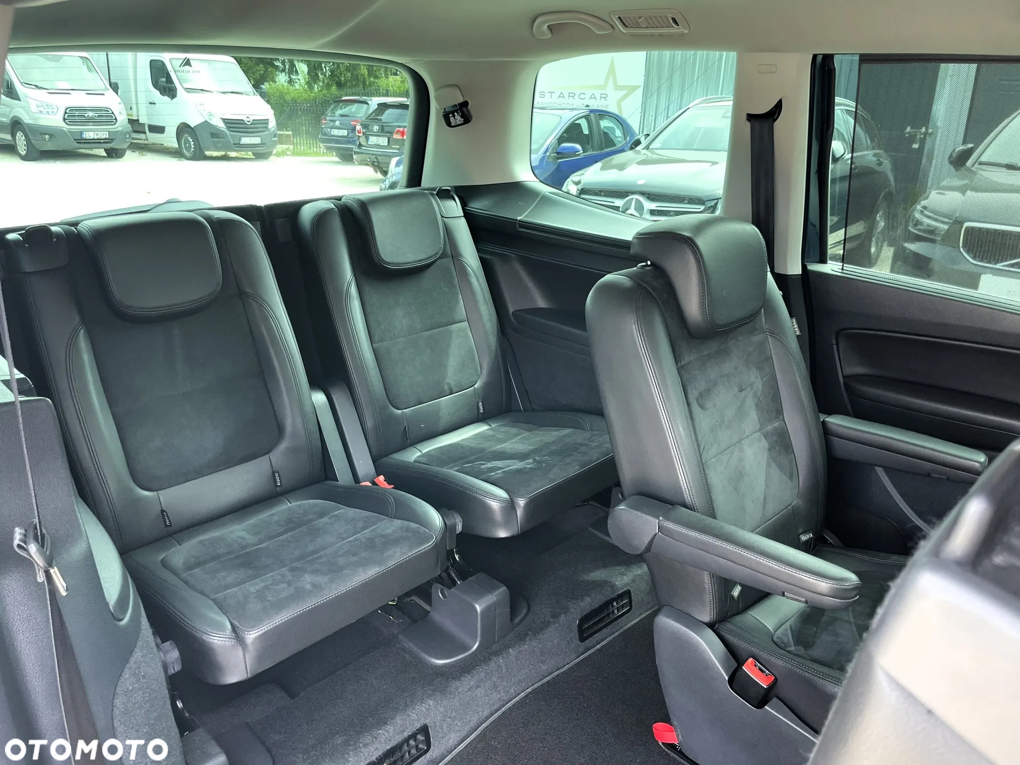 Volkswagen Sharan 2.0 TDI Highline DSG - 13