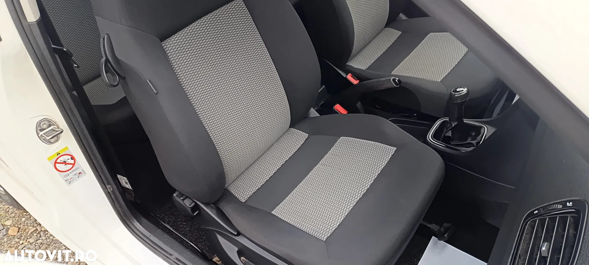 Volkswagen Polo 1.2 Life - 13