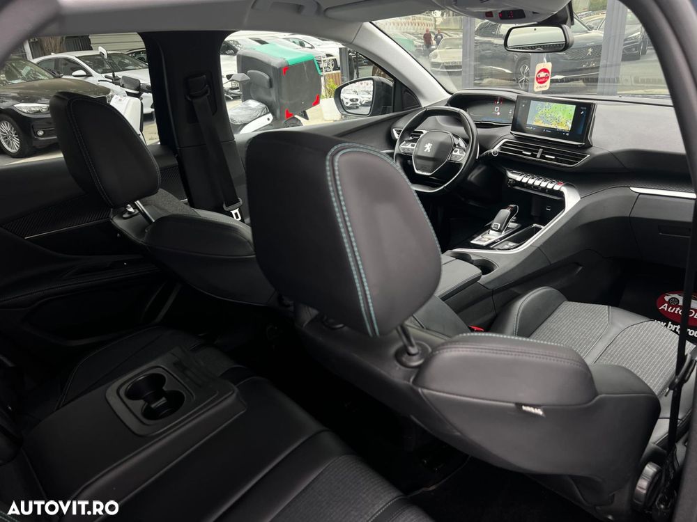 Peugeot 3008 - 12