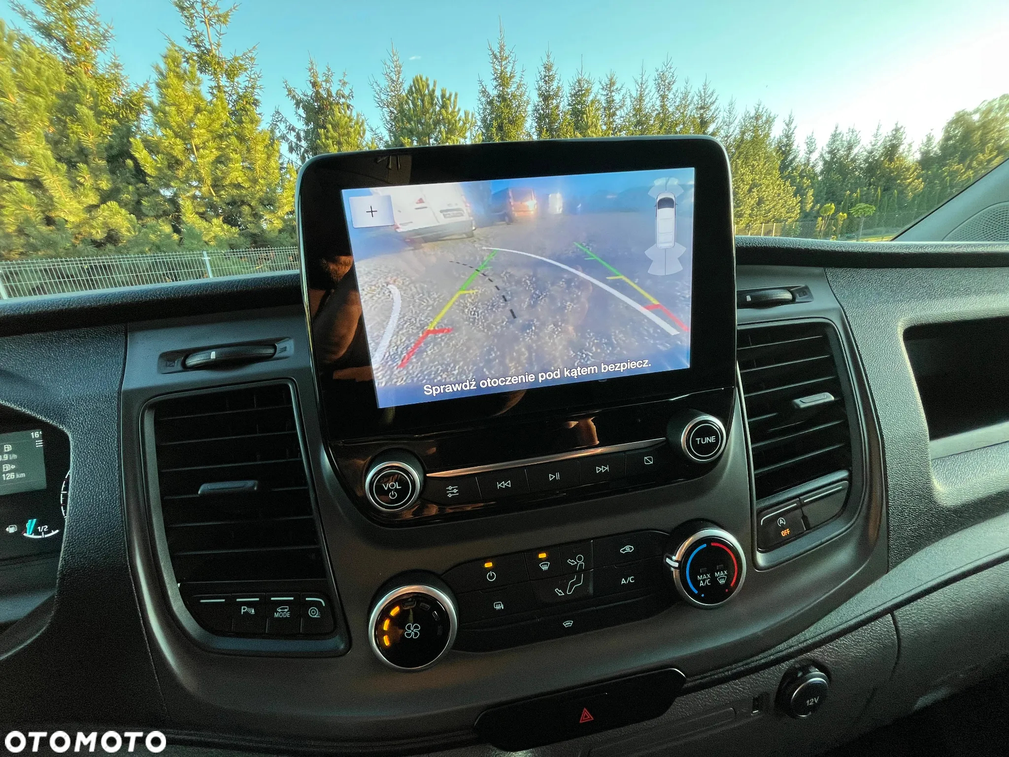 Ford Transit Custom L1H1, 2.0TDCI 105KM, LEDY, Android Auto, Kamera Cofania, Salon Polska, Pierwszy Właściciel, Serwis ASO Ford Do Końca, BEZWYPADKOWY, FV 23%, Bardzo Zadbany ! - 36