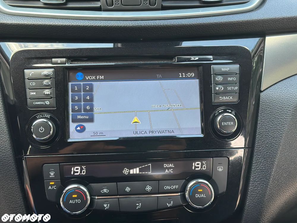 Nissan Qashqai 1.6 DIG-T N-Connecta - 20