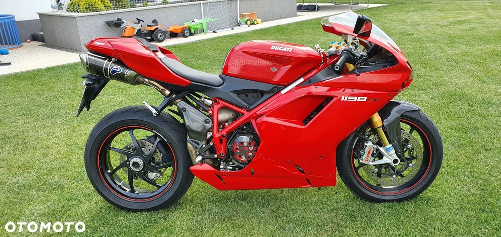 Ducati Inny - 4