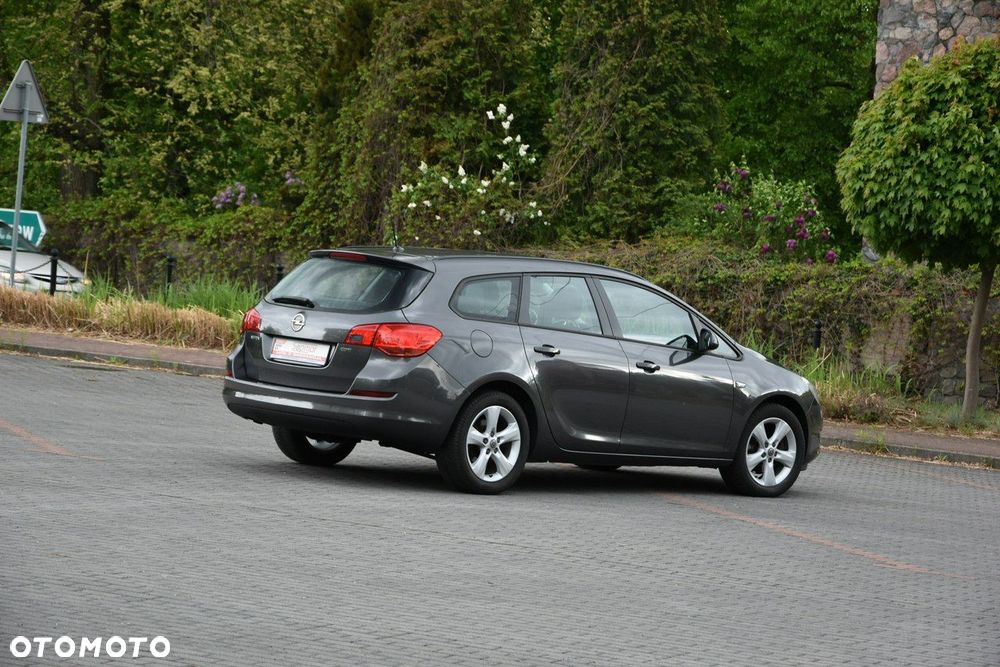 Opel Astra - 6