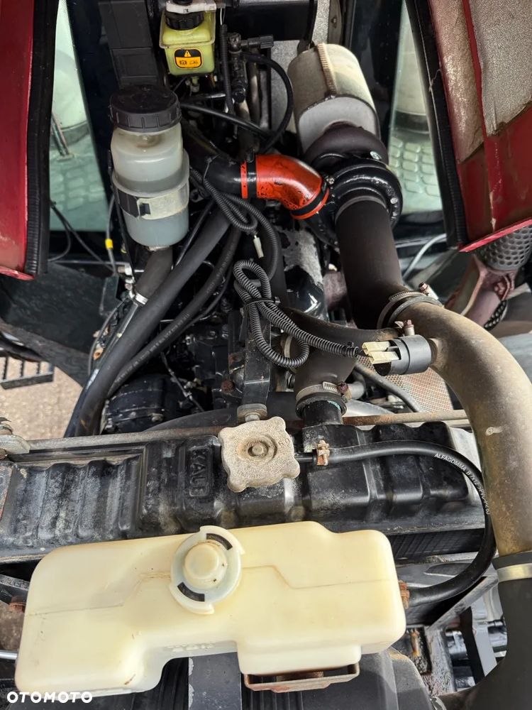 Case IH JX90 - 9