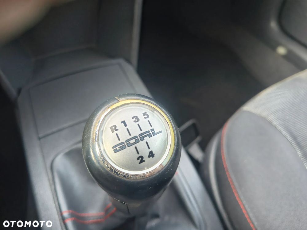 Volkswagen Polo 1.2 Goal - 25