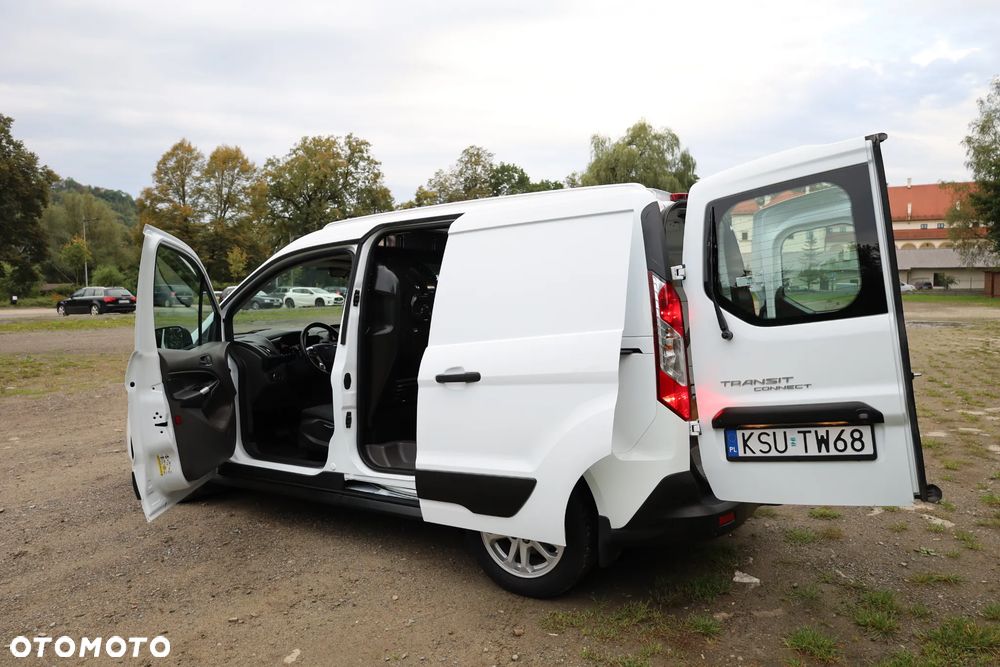 Ford Transit Connect - 23