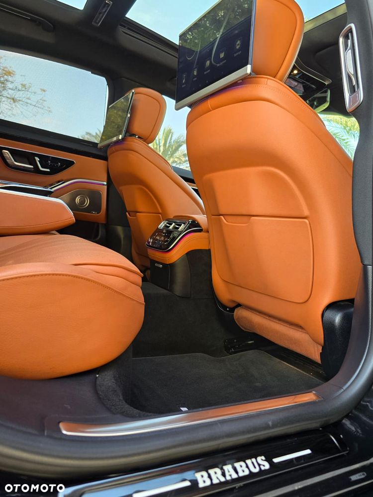 Mercedes-Benz Klasa S 500 4Matic L 9G-TRONIC - 18