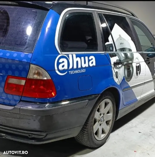 BMW Seria 3 320d DPF Touring Edition Fleet - 16