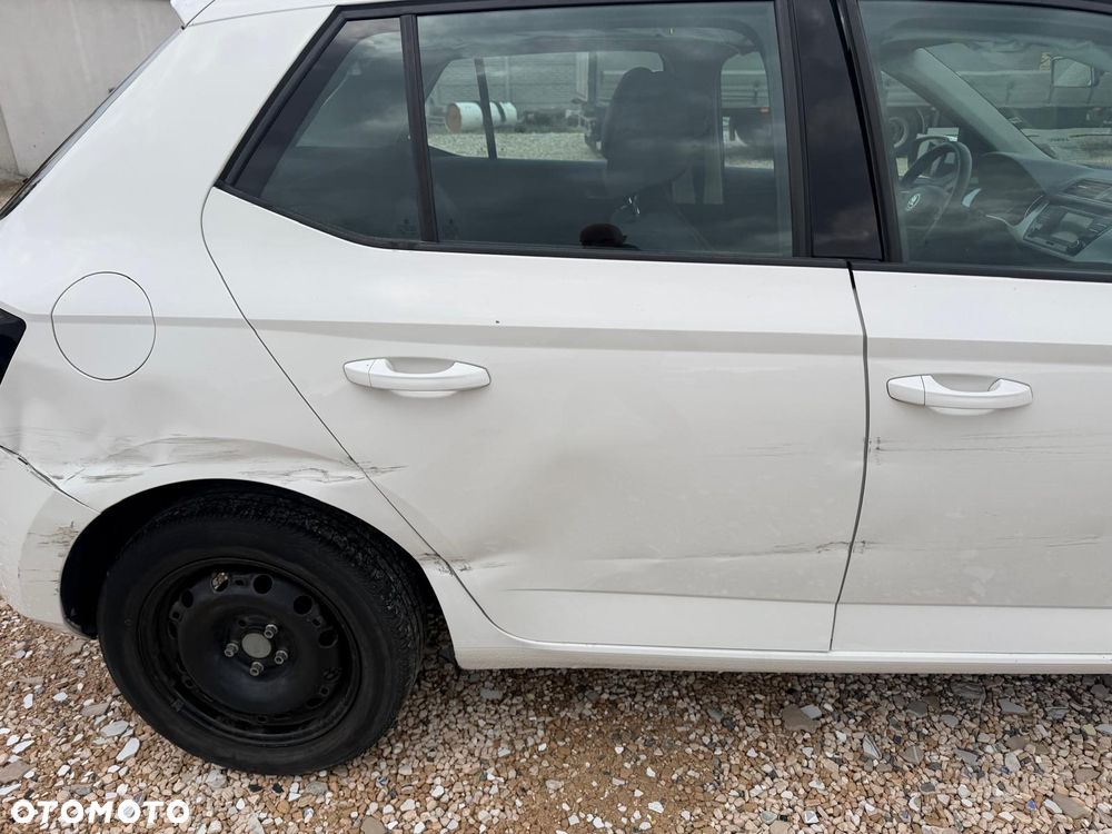 Skoda Fabia 1.0 MPI Ambition - 23