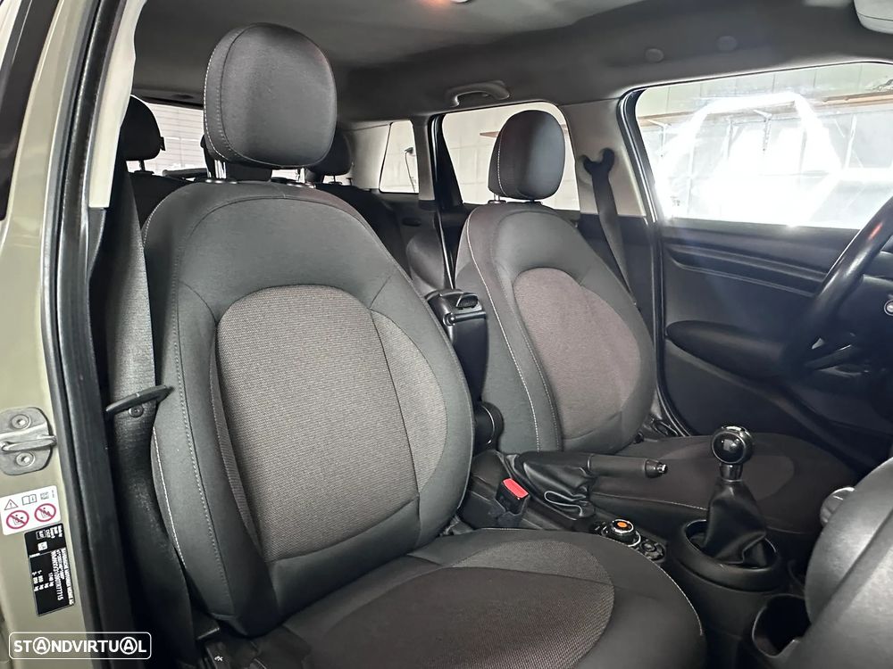 MINI 5 Portas Cooper D Seven - 15