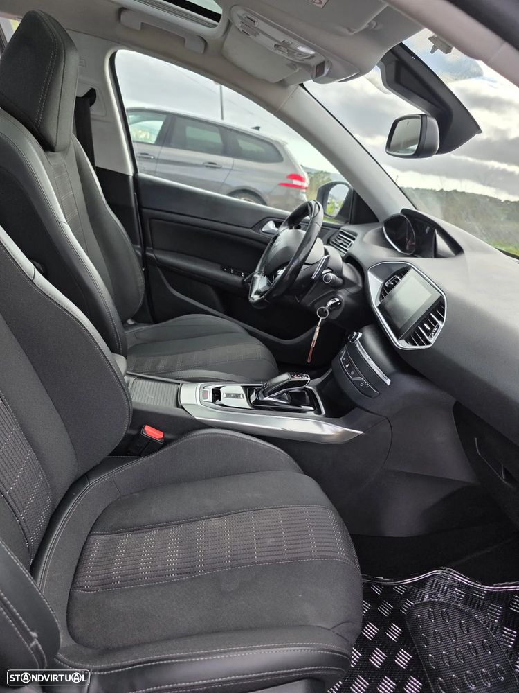 Peugeot 308 SW BlueHDi 130 EAT8 Stop & Start Allure - 6