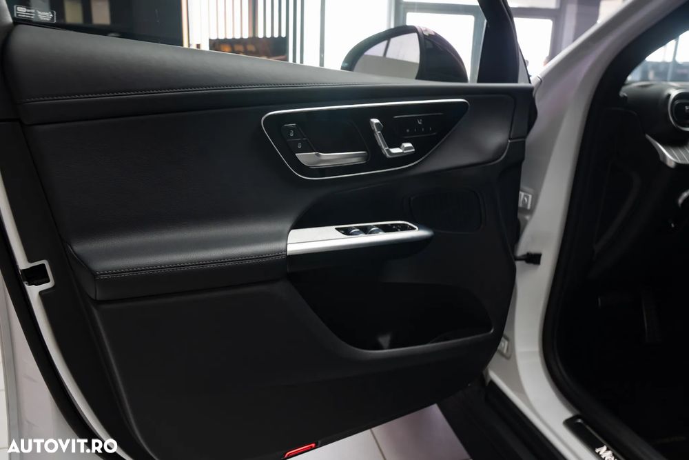 Mercedes-Benz GLC Coupe 200 4Matic 9G-TRONIC AMG Line Advanced - 19