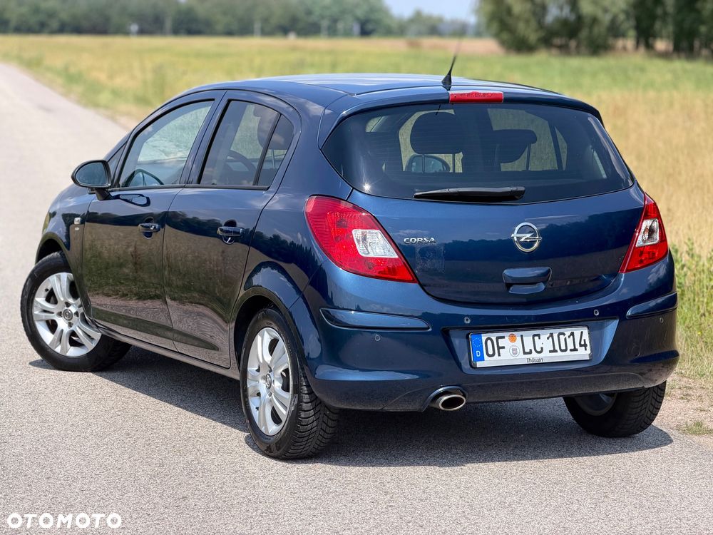 Opel Corsa 1.4 16V Satellite - 22