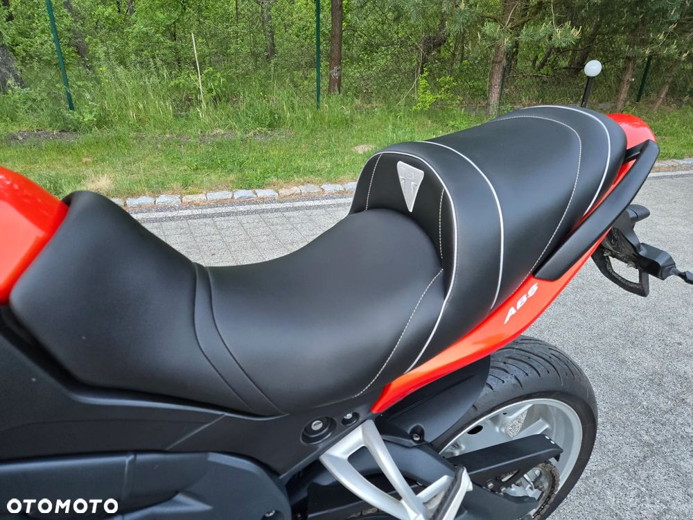 Triumph Tiger - 26