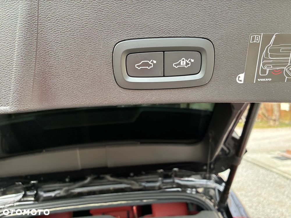 Volvo XC 40 T5 Plug-In Hybrid Inscription - 38