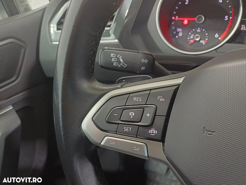 Volkswagen Tiguan 2.0 TDI SCR DSG 4Motion Life - 12