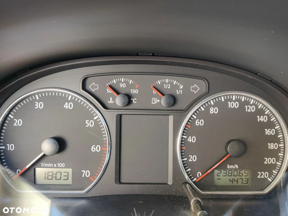 Volkswagen Polo 1.4 CrossPolo - 9