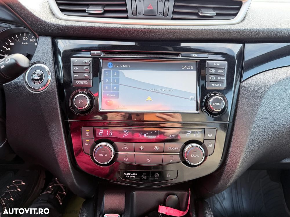 Nissan Qashqai 1.6 DCI 4 x 4 DPF Start/Stop tekna - 11